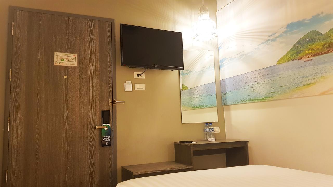 Gq Plaza Hotel Kalibo Bagian luar foto